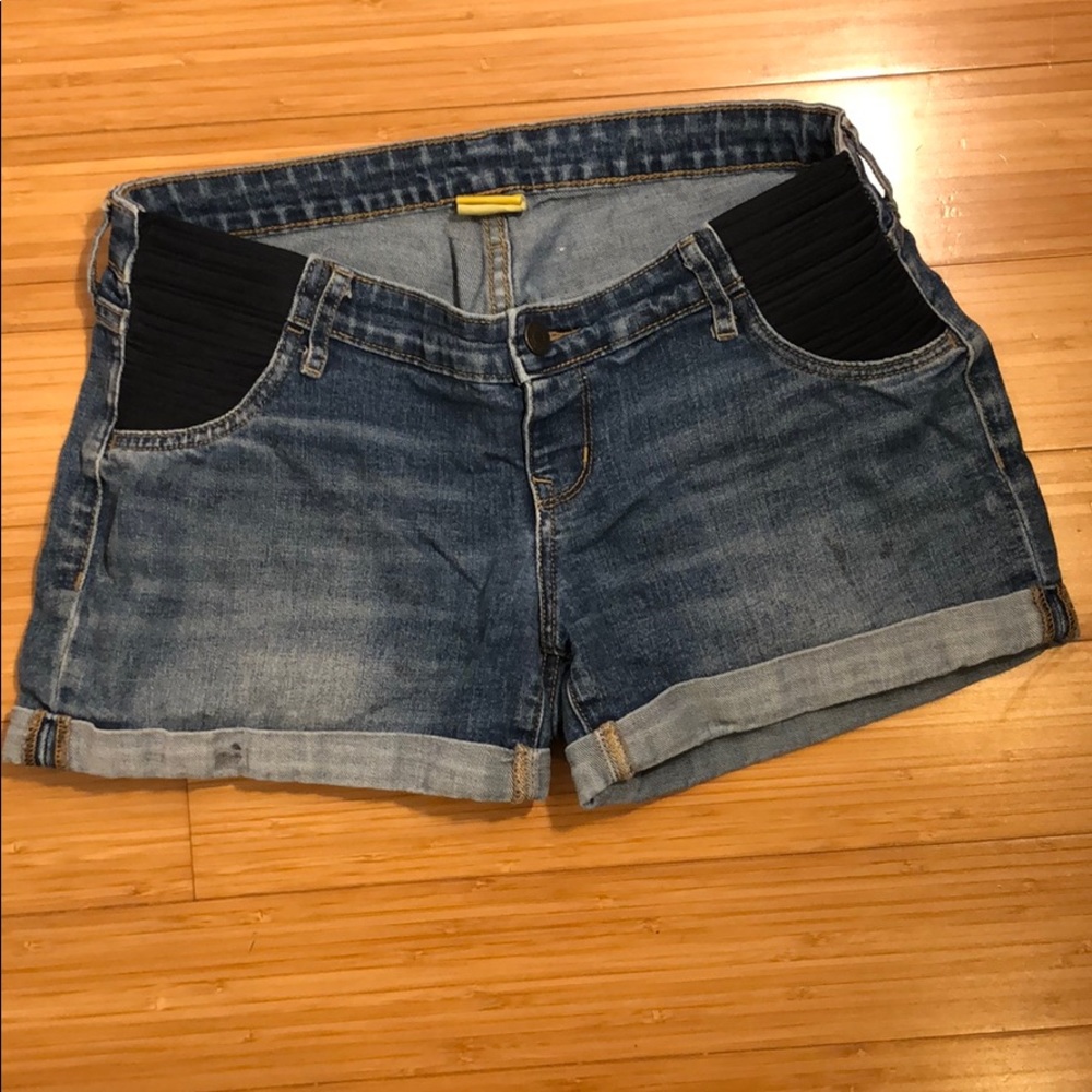 Old Navy Maternity Shorts